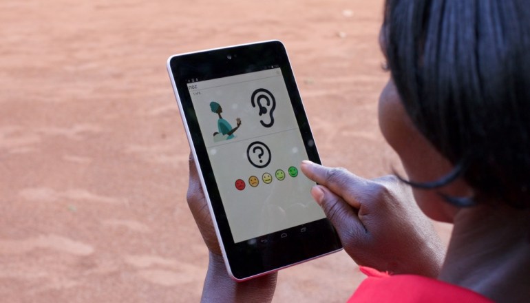 uganda_devcafe_tablet-1013x580